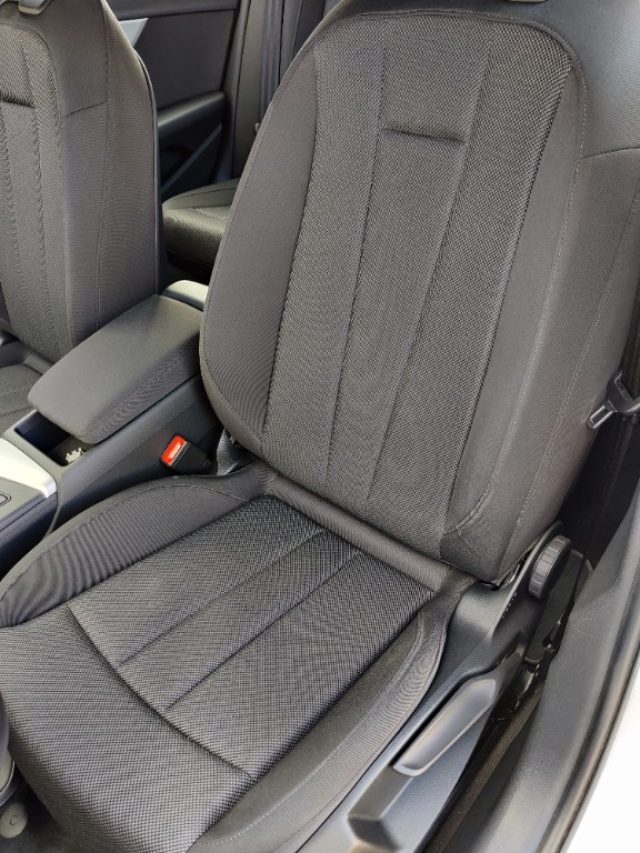 Audi A4 Avant 30 TDI/136 CV S tronic Business, del 2022, 82.000 km, in vendita a Roma (RM)