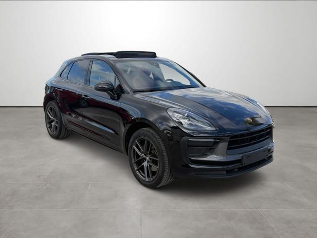 Porsche Macan 2.0 T - foto 3 di 4