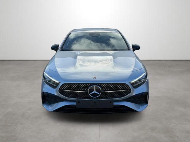Mercedes-Benz A 200 d Automatic AMG Line Premium Night Edition - foto 2 di 4