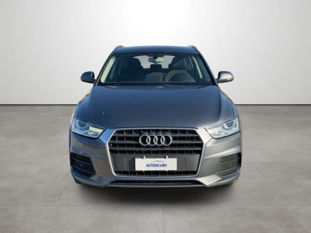 Audi Q3 2.0 TDI 150 CV Sport - foto 2 di 4