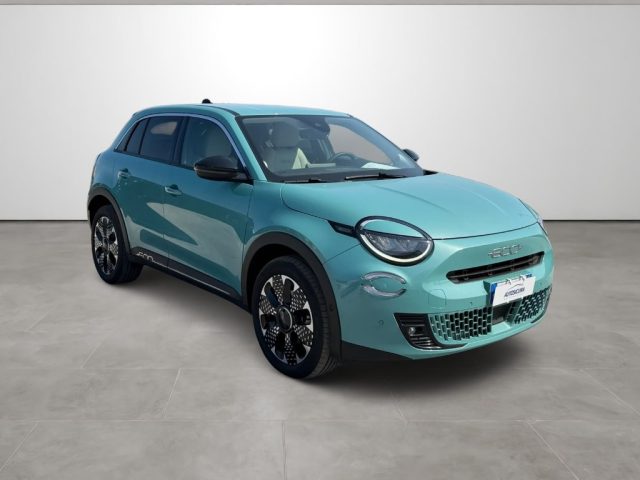 Fiat 600 Hybrid 110 CV DCT MHEV La Prima - foto 3 di 4