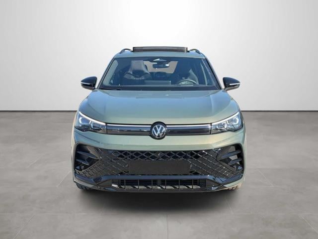 Volkswagen Tiguan 1.5 eTSI 150 CV ACT DSG R-Line Plus - foto 2 di 4