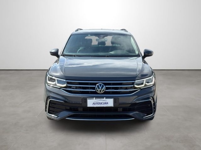 Volkswagen Tiguan 2.0 TDI 150 CV SCR DSG 4MOTION R-Line - foto 2 di 4