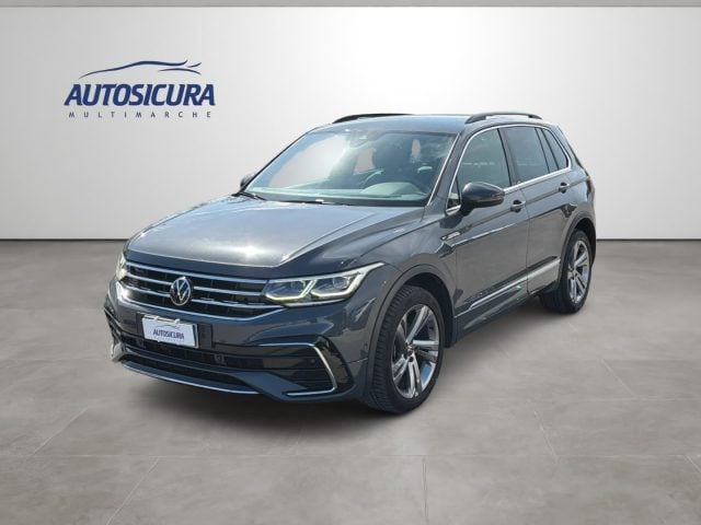 Volkswagen Tiguan 2.0 TDI 150 CV SCR DSG 4MOTION R-Line, del 2023, 134.700 km, in vendita a Marsala (TP)