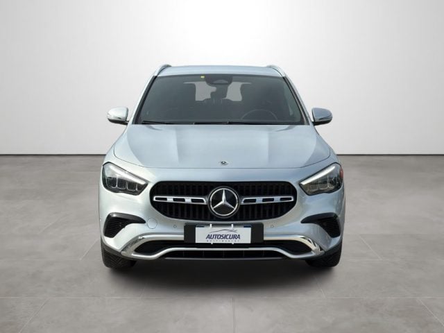 Mercedes-Benz GLA 220 d Automatic 4Matic Progressive Advanced Plus - foto 2 di 4