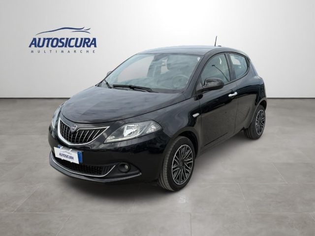 Lancia Ypsilon 1.0 FireFly 5 porte S&S Hybrid Gold, del 2023, 30.600 km, in vendita a Marsala (TP)