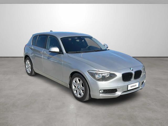 BMW 120 d 5p. Unique - foto 3 di 4