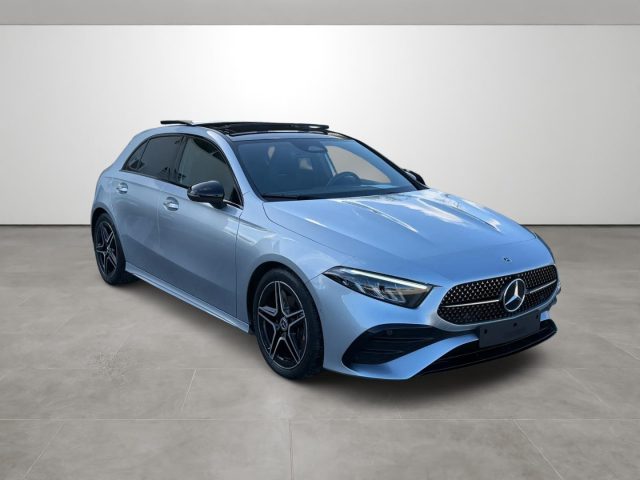 Mercedes-Benz A 200 d Automatic AMG Line Premium Night Edition + TETTO - foto 3 di 4