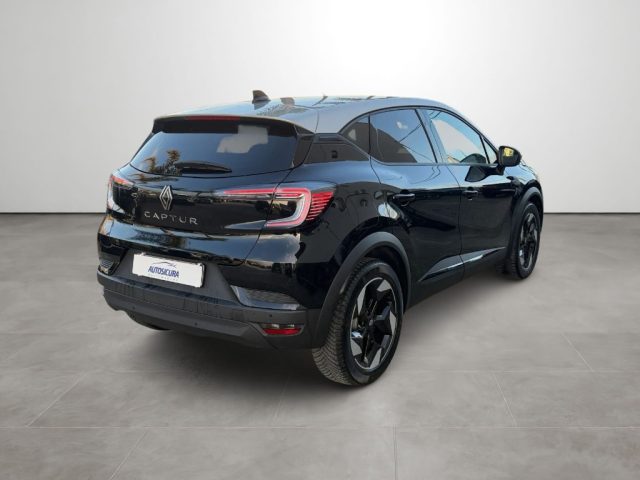 Renault Captur TCe 90 CV Techno - foto 4 di 4