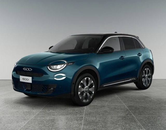 Fiat 600 Hybrid 145CV DCT MHEV La Prima km 0 a VAREDO