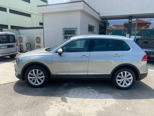 Volkswagen Tiguan 2.0 TDI SCR DSG 4MOTION Executive BMT - foto 2 di 31