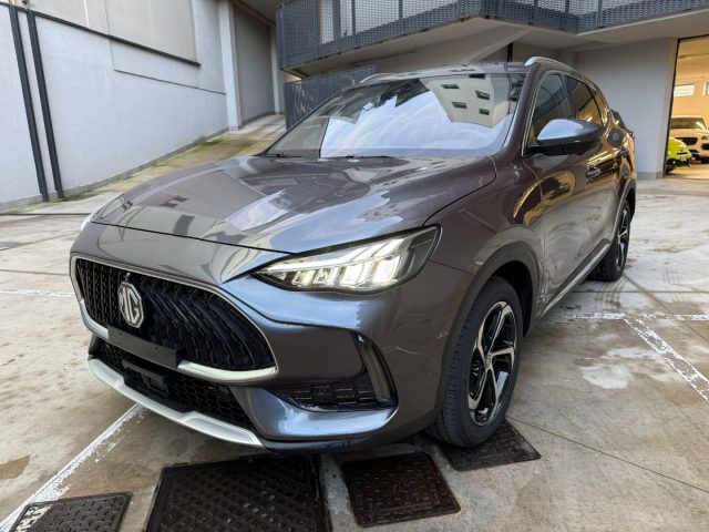 MG HS 1.5T-GDI Luxury, del 2024, 10 km, in vendita a Varedo (MB)