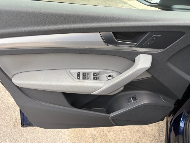 Audi Q5 40 TDI quattro S tronic Business Design - foto 4 di 4