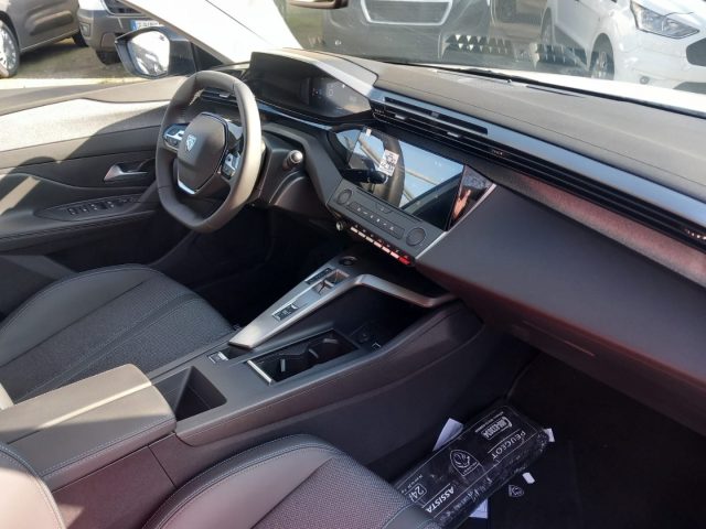 Peugeot 308 BlueHDi 130 S&S EAT8 Allure+P. VISION 360�+DR. ASS km 0 a VAREDO