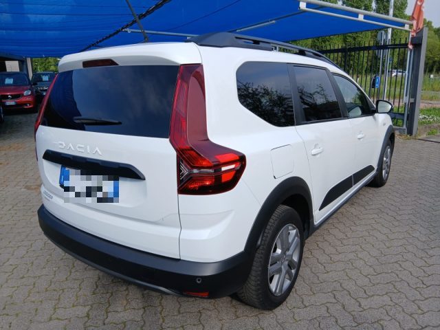 Dacia Jogger 1.0 TCe GPL 100 CV 7 posti Extreme, del 2023, 85.000 km, in vendita a Varedo (MB)