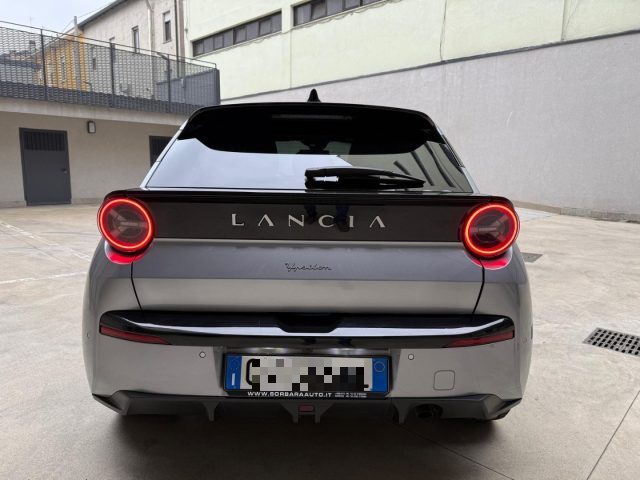 Lancia Ypsilon Hybrid e-DCT LX - foto 4 di 4