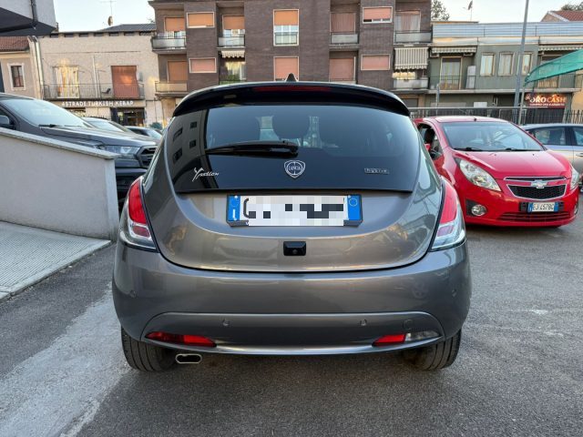 Lancia Ypsilon 1.0 FireFly 5 porte S&S Hybrid Platino - foto 4 di 4