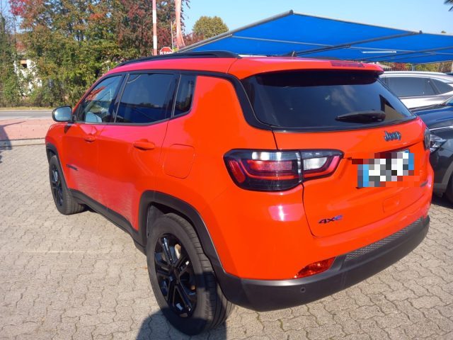Jeep Compass 1.3 Turbo T4 190 CV PHEV AT6 4xe Night Eagle - foto 2 di 24