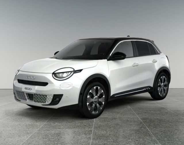 Fiat 600 Hybrid 145CV DCT MHEV La Prima km 0 a VAREDO