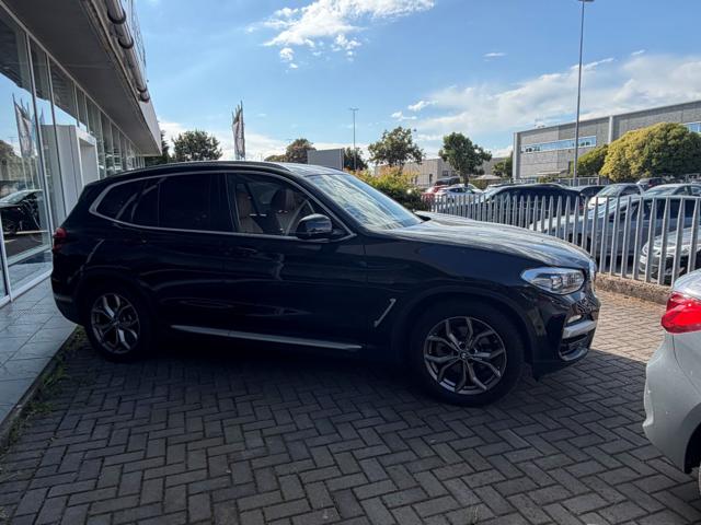 BMW X3 xDrive20d xLine - foto 2 di 4