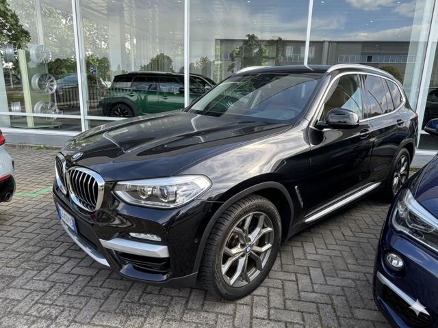 BMW X3 xDrive20d xLine usato a MAGENTA