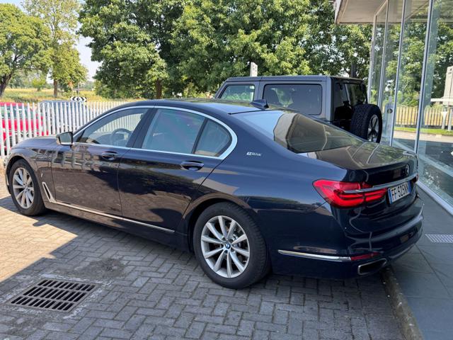BMW 740 e Luxury - foto 4 di 4