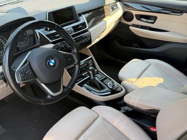 BMW 218 d Gran Tourer Luxury - foto 3 di 4