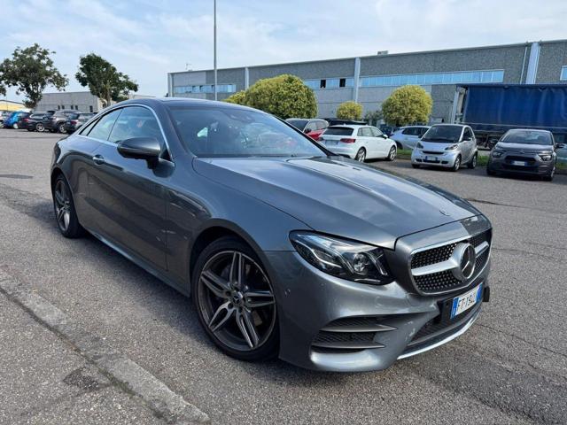 Mercedes-Benz E 220 d 4Matic Premium Plus - foto 3 di 4