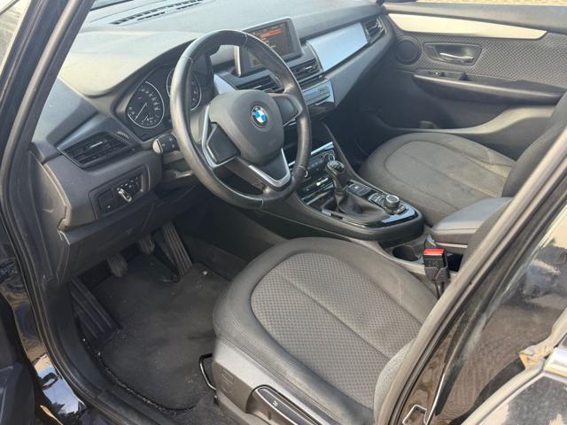 BMW 214 d Active Tourer Advantage - foto 2 di 4