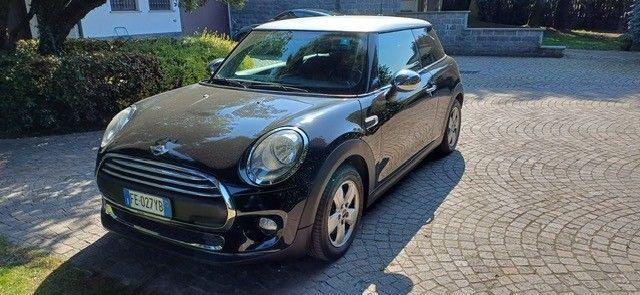 MINI One 1.5 One D usato a MAGENTA