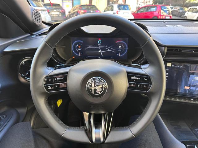 Alfa Romeo Junior Speciale-1.2 145 CV Hybrid DCT6 -PackTechno-Matrix - foto 4 di 4