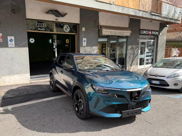 Alfa Romeo Junior Speciale-1.2 145 CV Hybrid DCT6 -PackTechno-Matrix km 0 a ROMA