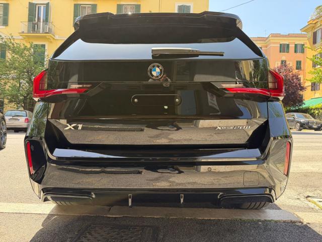 BMW X1 20d-Xdrive Msport-Hybrid 48V-Panorama-Full - foto 2 di 4