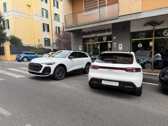 Audi Q5 TDI 204Cv mHEV+ S tronic quattro S line edition - foto 3 di 4