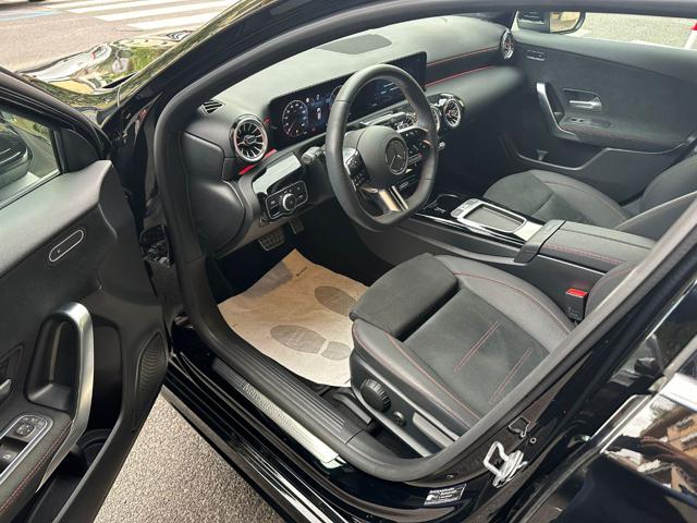 Mercedes-Benz A 180 AMG Line Extra - Automatic-Mhev Hybrid-Full - foto 2 di 4