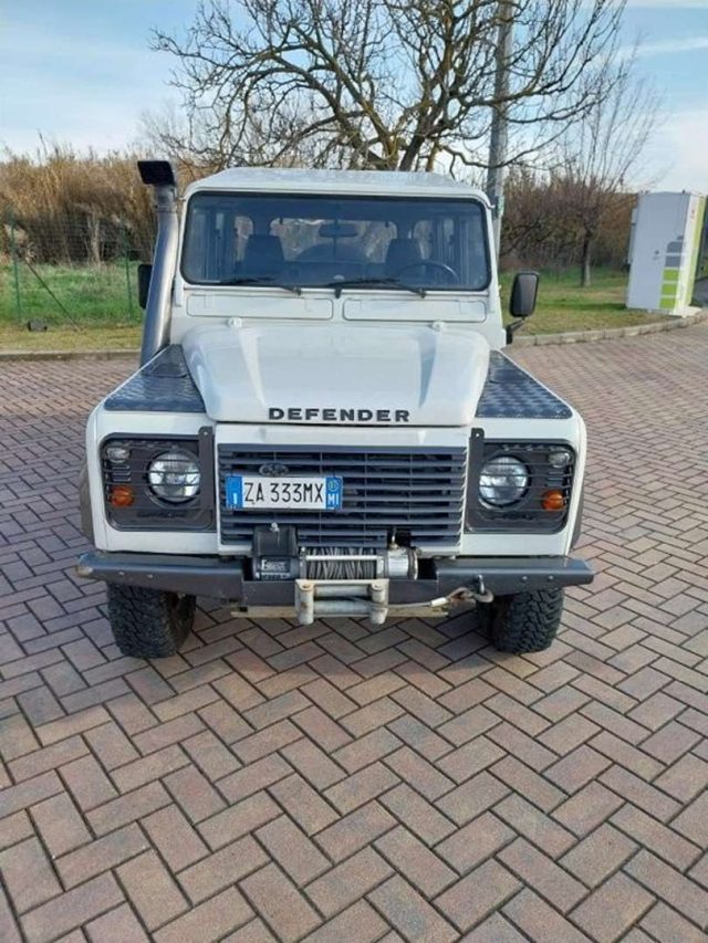 Land Rover Defender V 1990 110/130 110 2.5 crew cab td5 122 cv usato a EMPOLI
