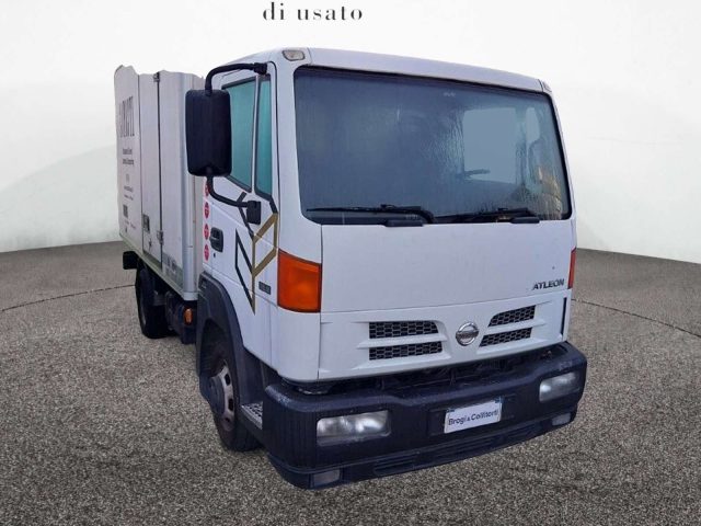 Nissan Other Atleon 35 2004 35.13 SE/1 usato a EMPOLI