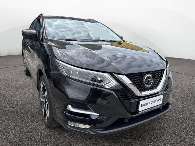 Nissan Qashqai 1.3 dig-t N-Connecta 140cv usato a EMPOLI