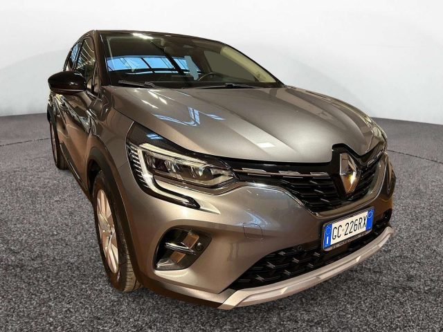 Renault Captur II 2019 1.6 E-TECH Plug-in Hybrid 160cv Intens Aut usato a EMPOLI