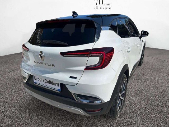 Renault Captur 1.6 E-TECH HEV 145 TECHNO AUTO - foto 3 di 4