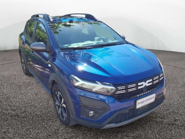 Dacia Sandero Stepway III 2021 Stepway 1.0 TCe Comfort CVT usato a EMPOLI