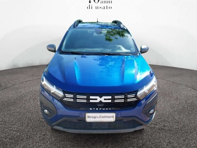 Dacia Sandero Stepway III 2021 Stepway 1.0 TCe Comfort CVT - foto 2 di 4