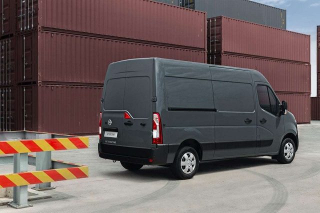Nissan Interstar 35 2.0 dCi 105CV PM-TM Acenta Furgone - foto 4 di 4