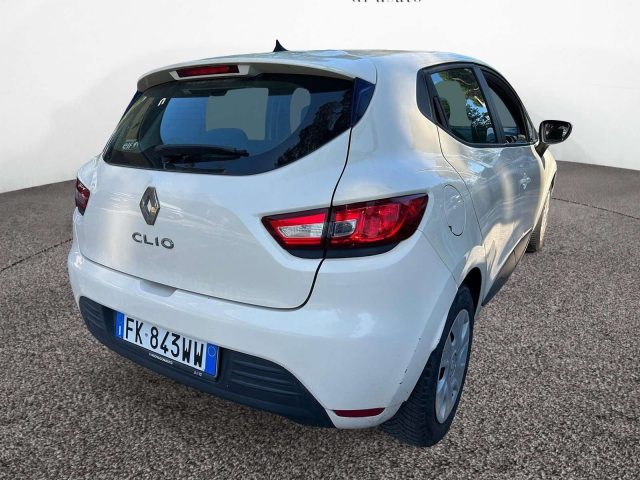 Renault Clio IV 2017 5 Porte 1.2 16v Zen - foto 4 di 4