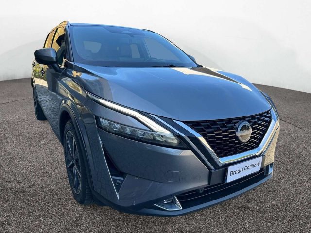 Nissan Qashqai III 2021 1.3 Mild Hybrid 158cv Tekna 4WD Xtronic usato a EMPOLI