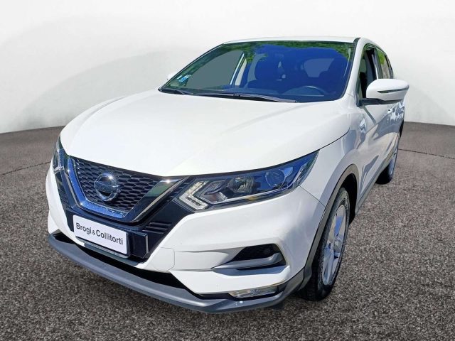 Nissan Qashqai II 2017 1.3 DIG-T 140cv Business 2WD - foto 3 di 15