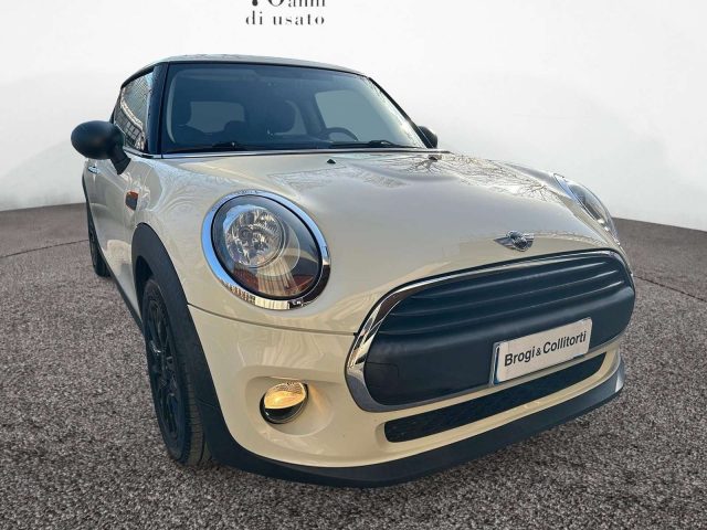 MINI One IV F55-F56 2014 3 Porte 1.2 75cv One usato a EMPOLI