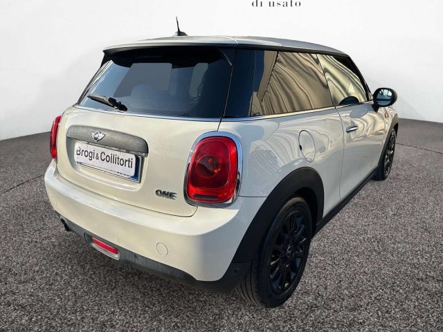MINI One IV F55-F56 2014 3 Porte 1.2 75cv One - foto 4 di 4