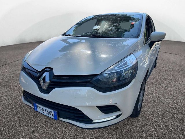 Renault Clio IV 2017 5 Porte 1.2 16v Zen - foto 3 di 4