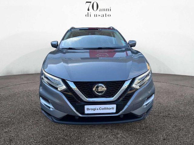 Nissan Qashqai II 2017 1.3 DIG-T 160cv Tekna+ 2WD DCT - foto 2 di 4